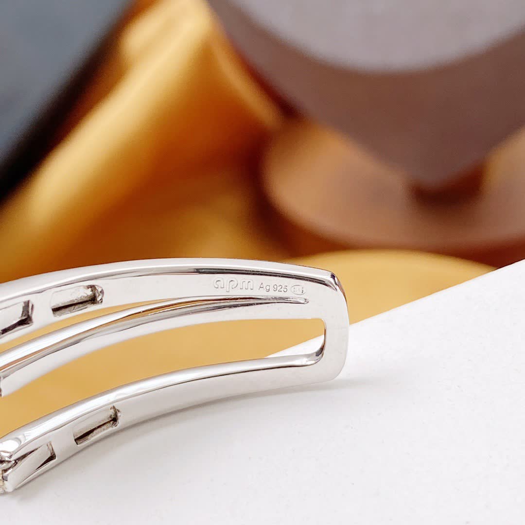 APM Monaco Happy Diamonds Bangle Bracelet